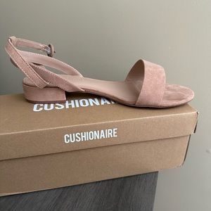 Cushionair Nila flats 8.5 beige